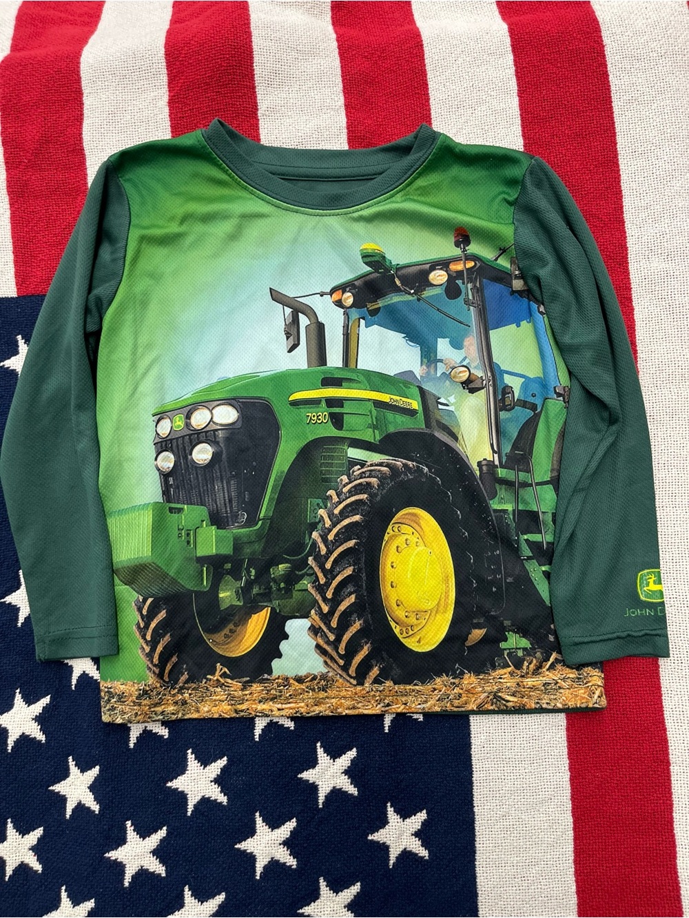 John Deere Green and Yellow Tractor Long-Sleeve Tshirt Boys Size 5